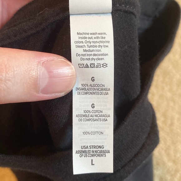 NWOT Etsy We Should All Be Feminists Tee - Picture 9 of 9